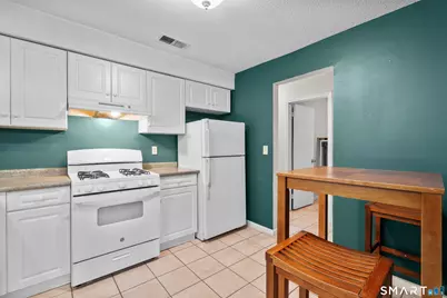 55 Thompson Street #5F, East Haven, CT 06513 - Photo 3