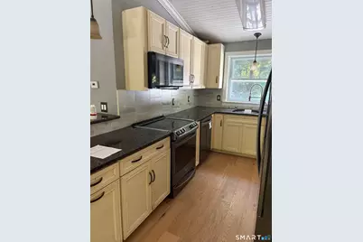 11 Willey Street, Norwich, CT 06360 - Photo 5