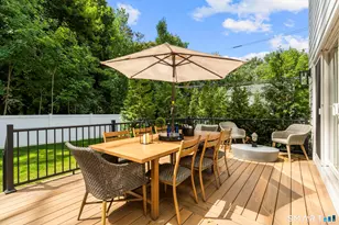 89 Indian Field Rd, Greenwich, CT 06830 - Photo 17