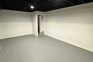 143 S New Rd, Hamden, CT 06518 - Photo 21