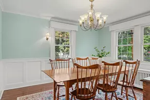 36 Brooklawn Pkwy, Fairfield, CT 06825 - Photo 17