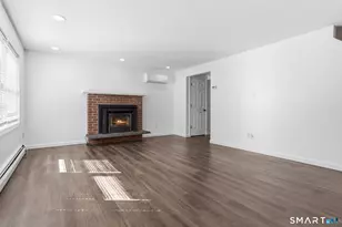 19 Kent Ct, Middletown, CT 06457 - Photo 3
