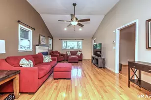 22 Central Ave, North Haven, CT 06473 - Photo 9