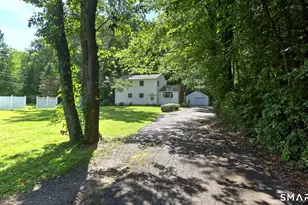 22 Central Ave, North Haven, CT 06473 - Photo 3
