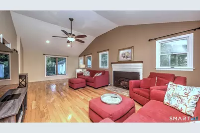 22 Central Avenue, North Haven, CT 06473 - Photo 7