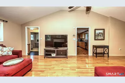 22 Central Avenue, North Haven, CT 06473 - Photo 11