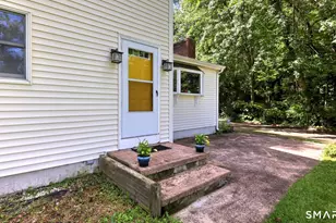 22 Central Ave, North Haven, CT 06473 - Photo 5