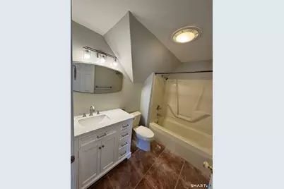 217 Park Road #3rd FL, West Hartford, CT 06119 - Photo 9