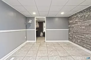 2 Chestnut Cir, Naugatuck, CT 06770 - Photo 19