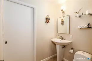 69 Studio Rd, Stamford, CT 06903 - Photo 25
