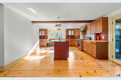 218 Grumman Avenue, Norwalk, CT 06851 - Photo 11