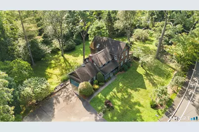 218 Grumman Avenue, Norwalk, CT 06851 - Photo 3