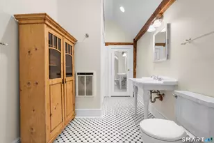 218 Grumman Ave, Norwalk, CT 06851 - Photo 29
