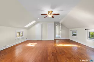 218 Grumman Ave, Norwalk, CT 06851 - Photo 23