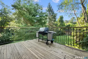 218 Grumman Ave, Norwalk, CT 06851 - Photo 19