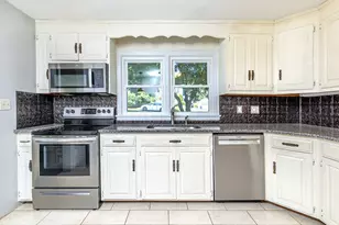 25 Prospect St, Portland, CT 06480 - Photo 13