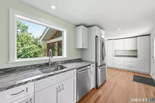 189 S Main St, East Granby, CT 06026 - Photo 9