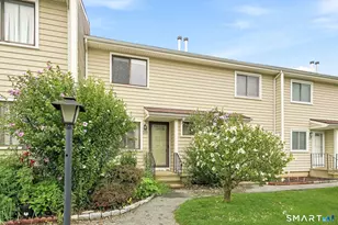 255 Monticello Dr, Branford, CT 06405 - Photo 11