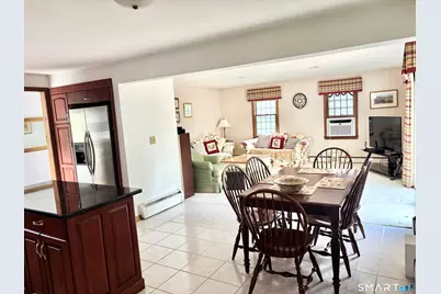 27 Wyneding Hill Road, Manchester, CT 06040 - Photo 5