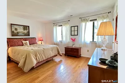 83 Van Buskirk Avenue #83, Stamford, CT 06902 - Photo 9