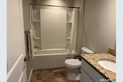 133 Harbor Close #133, New Haven, CT 06519 - Photo 13