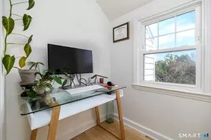 136 Alton Rd, Stamford, CT 06906 - Photo 23