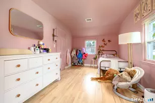 136 Alton Rd, Stamford, CT 06906 - Photo 25