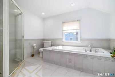 136 Alton Road, Stamford, CT 06906 - Photo 19