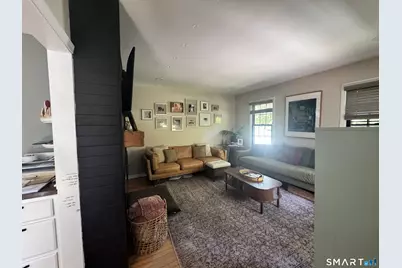 25 Pequot Avenue, Groton, CT 06355 - Photo 5