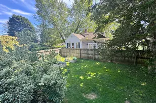 25 Pequot Ave, Groton, CT 06355 - Photo 21