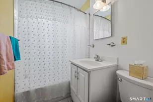 80 Suffolk Dr, East Hartford, CT 06118 - Photo 15