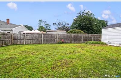 80 Suffolk Drive, East Hartford, CT 06118 - Photo 23