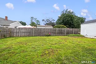 80 Suffolk Dr, East Hartford, CT 06118 - Photo 23