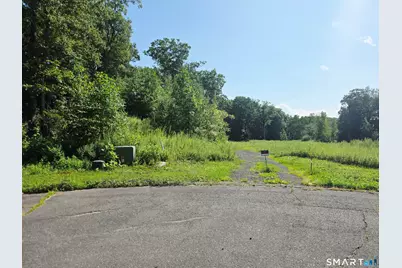 7 Vona Way, Newtown, CT 06470 - Photo 3