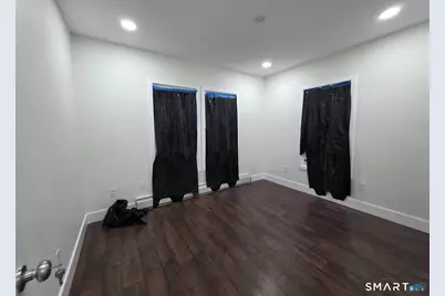 8 Marley Place #1st Floor, Waterbury, CT 06705 - Photo 7