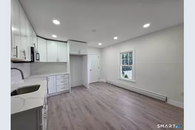 8 Marley Place #1st Floor, Waterbury, CT 06705 - Photo 11