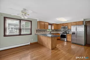 9-11 Goodwin Pl, East Hartford, CT 06108 - Photo 9