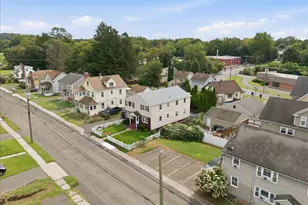 9-11 Goodwin Pl, East Hartford, CT 06108 - Photo 3