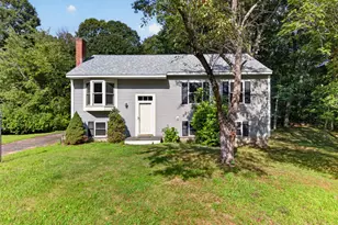 6 Hemlock Cir, Clinton, CT 06413 - Photo 1