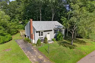 6 Hemlock Cir, Clinton, CT 06413 - Photo 3