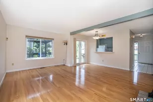 37 Reed Ct, Bloomfield, CT 06002 - Photo 17