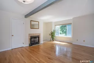 37 Reed Ct, Bloomfield, CT 06002 - Photo 15