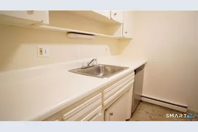 37 Ferris Avenue #2, Norwalk, CT 06854 - Photo 3