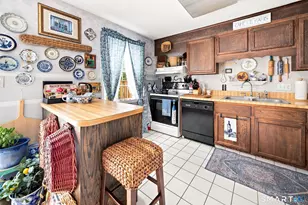 774 Long Hill Rd, Middletown, CT 06457 - Photo 13