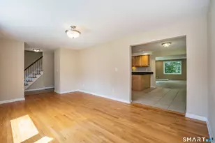 85 Galaxy Dr, Manchester, CT 06040 - Photo 9