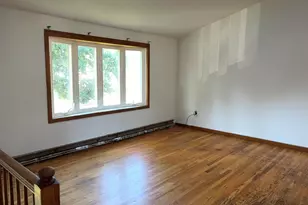 107 Tanglewood Dr, Hamden, CT 06518 - Photo 7