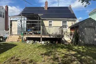 370 Kent Ave, Bridgeport, CT 06610 - Photo 5