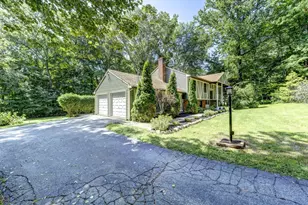 66 Black Ash Rd, Montville, CT 06370 - Photo 3