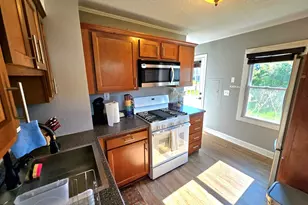 41 Hockanum Dr, East Hartford, CT 06118 - Photo 3
