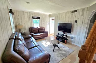 41 Hockanum Dr, East Hartford, CT 06118 - Photo 7